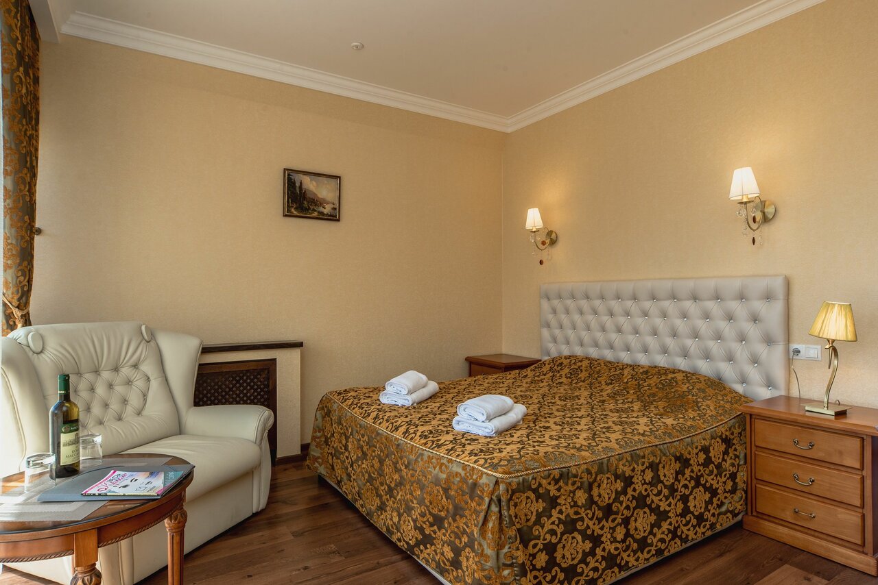 Гостиница Бульвар Ялта-243