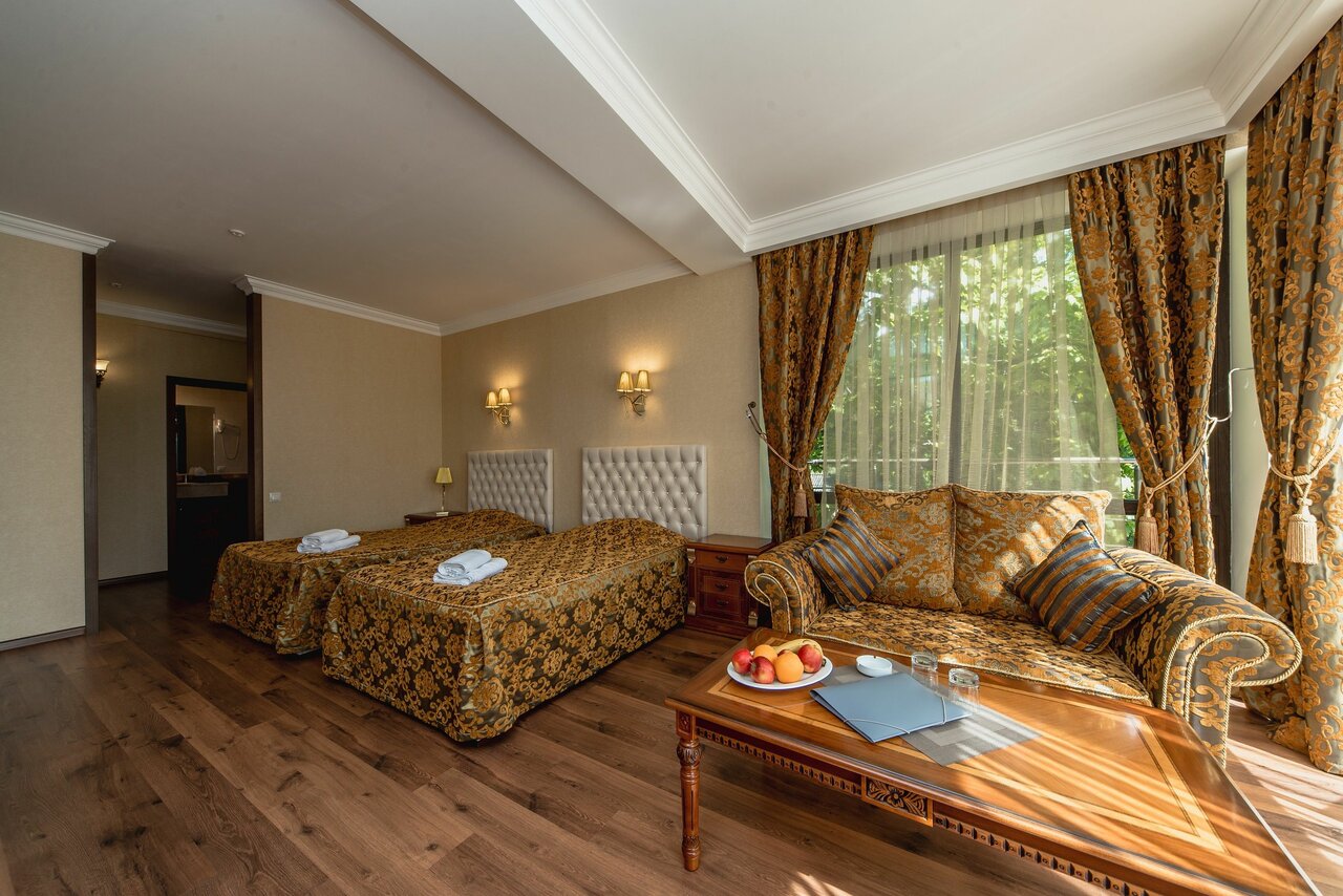 Гостиница Бульвар Ялта-239