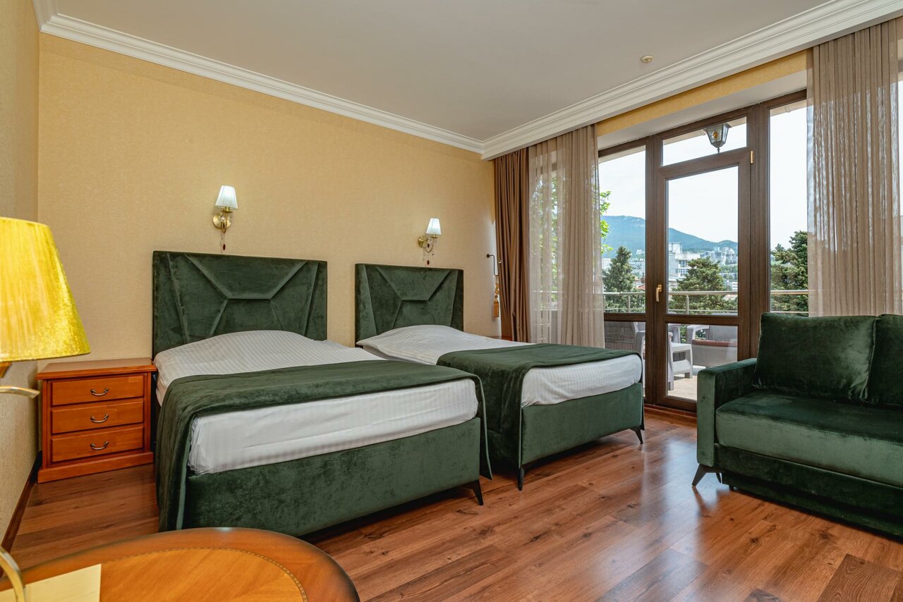 Гостиница Бульвар Ялта-190