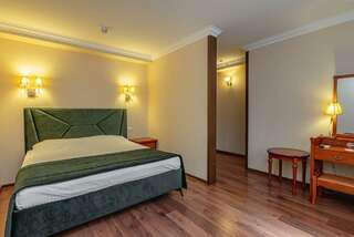 Гостиница Бульвар Ялта 2-местный номер стандарт-2