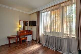 Гостиница Бульвар Ялта 2-местный номер стандарт-3