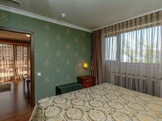 Гостиница Бульвар Ялта Апартаменты в пентхаусе-4