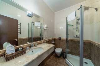 Гостиница Бульвар Ялта 2-местный номер стандарт-12