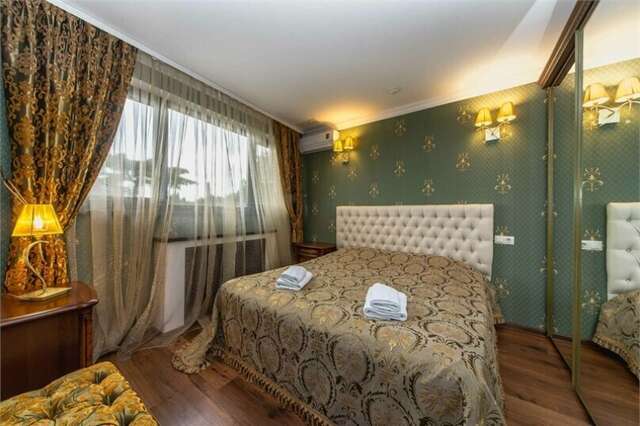 Гостиница Бульвар Ялта-201