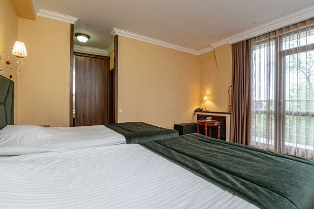 Гостиница Бульвар Ялта-174