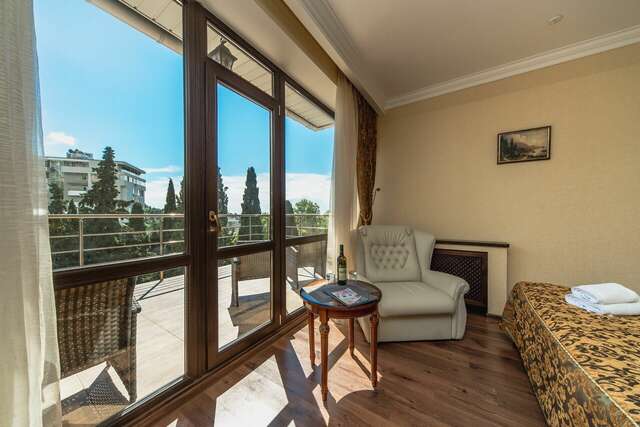 Гостиница Бульвар Ялта-236