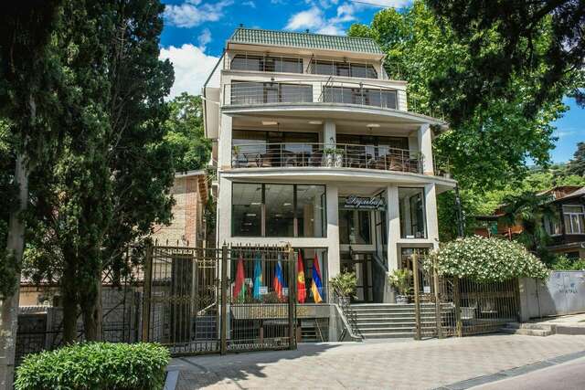 Гостиница Бульвар Ялта-8