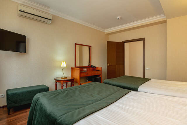 Гостиница Бульвар Ялта-55